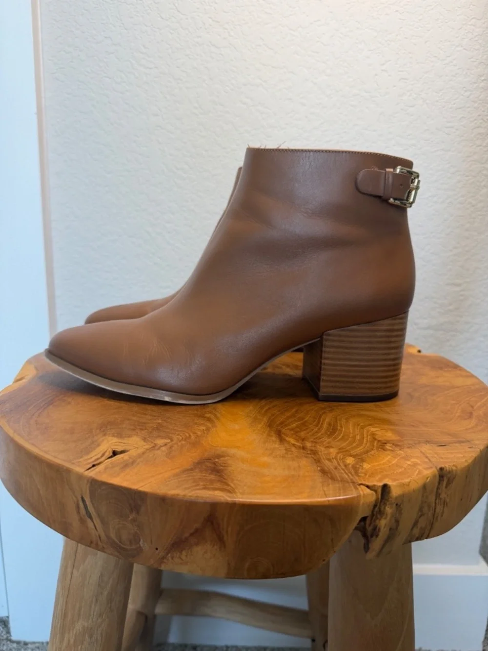 Michael Kors Booties Women's sz 9.5M Block‎ Heel Ankle Boots Brown